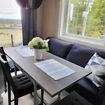 Koselig Liten Fjellhytte I Flott Turterreng Bade Sommer Og Vinter *