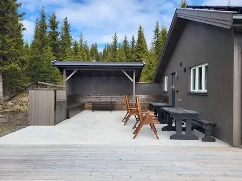 Semesterbostad Koselig Liten Fjellhytte I Flott Turterreng Bade Sommer Og Vinter Hovda